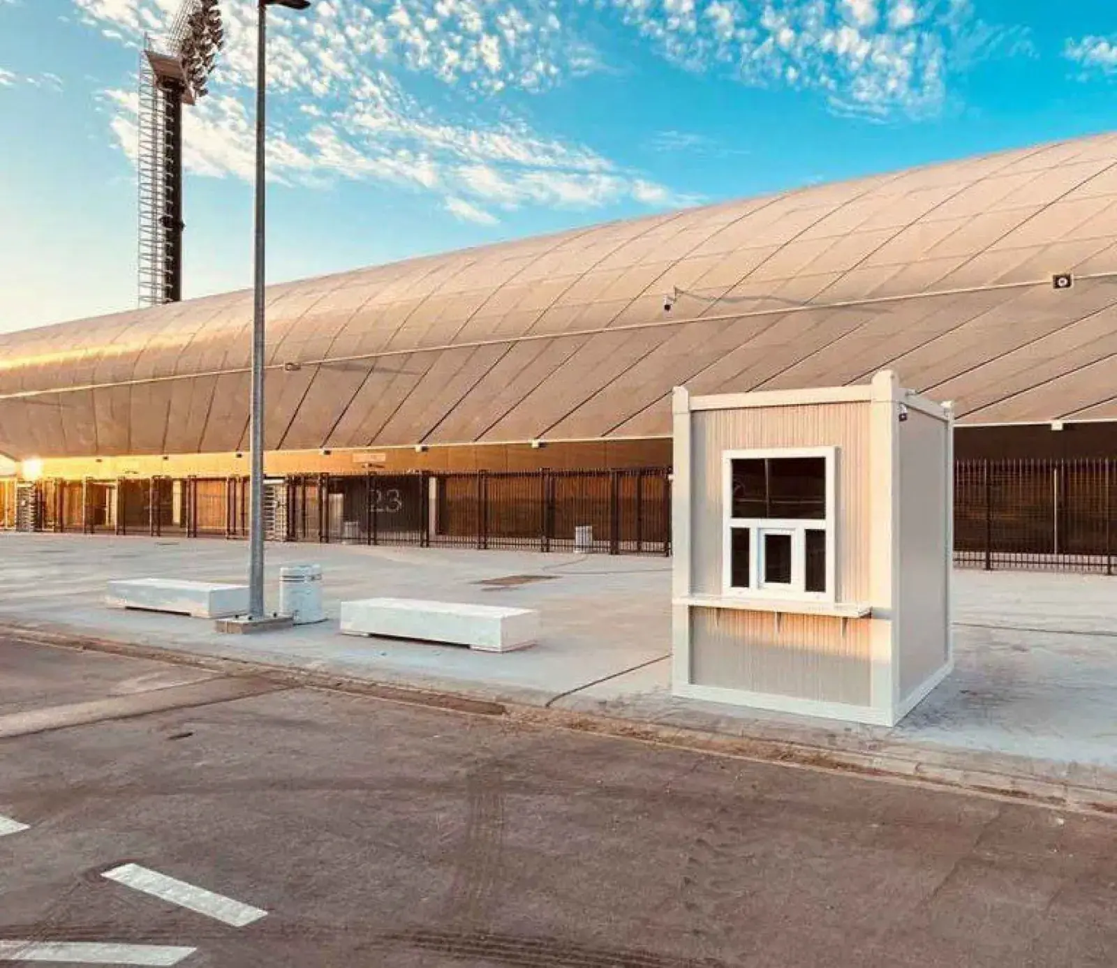Kiosk uz sportsku dvoranu