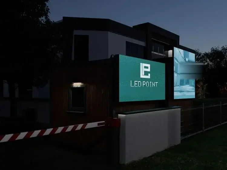 LED panel na kontejneru s prikazom kampanje