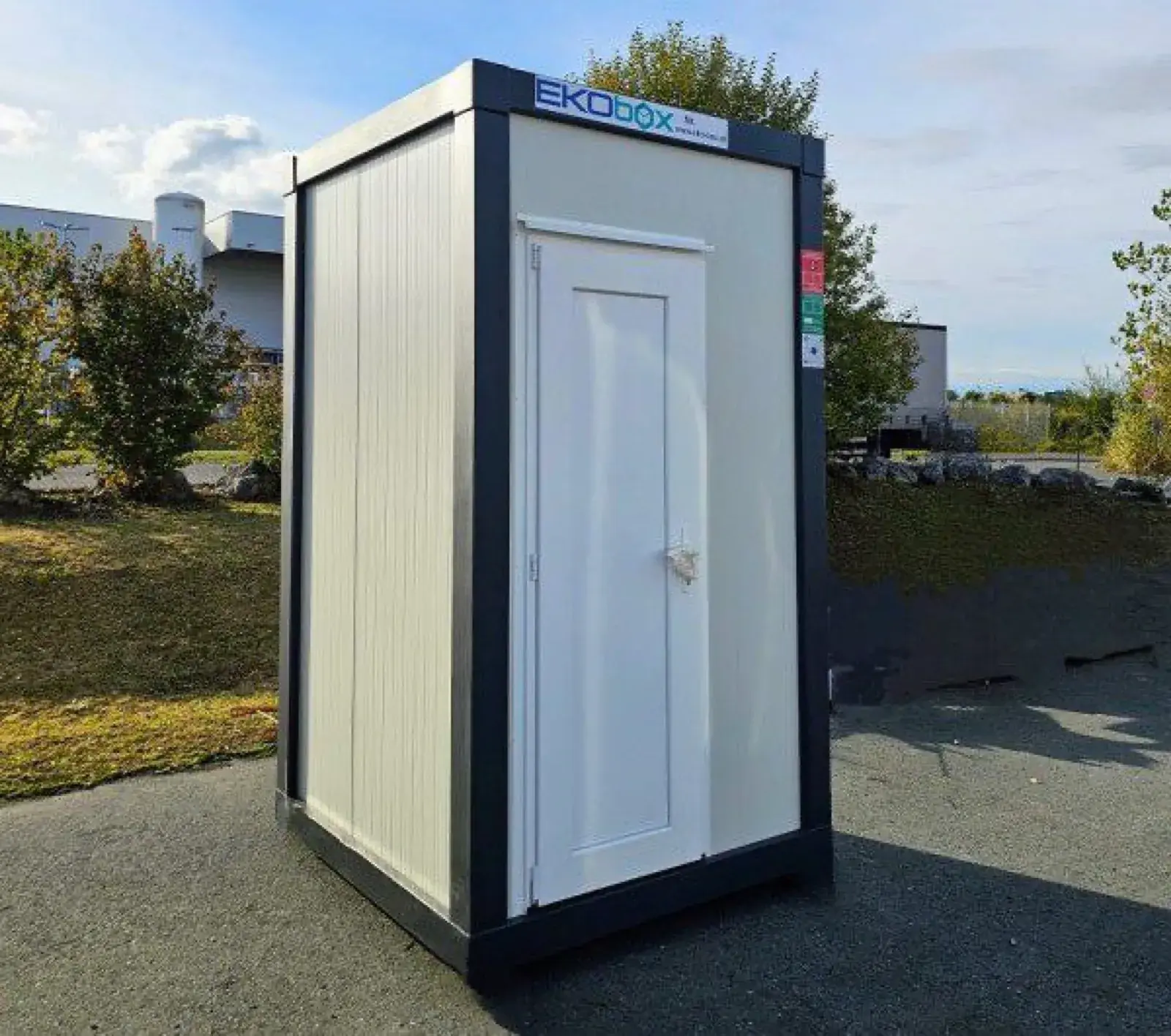 Pojedinačna WC kabina EKO BOX