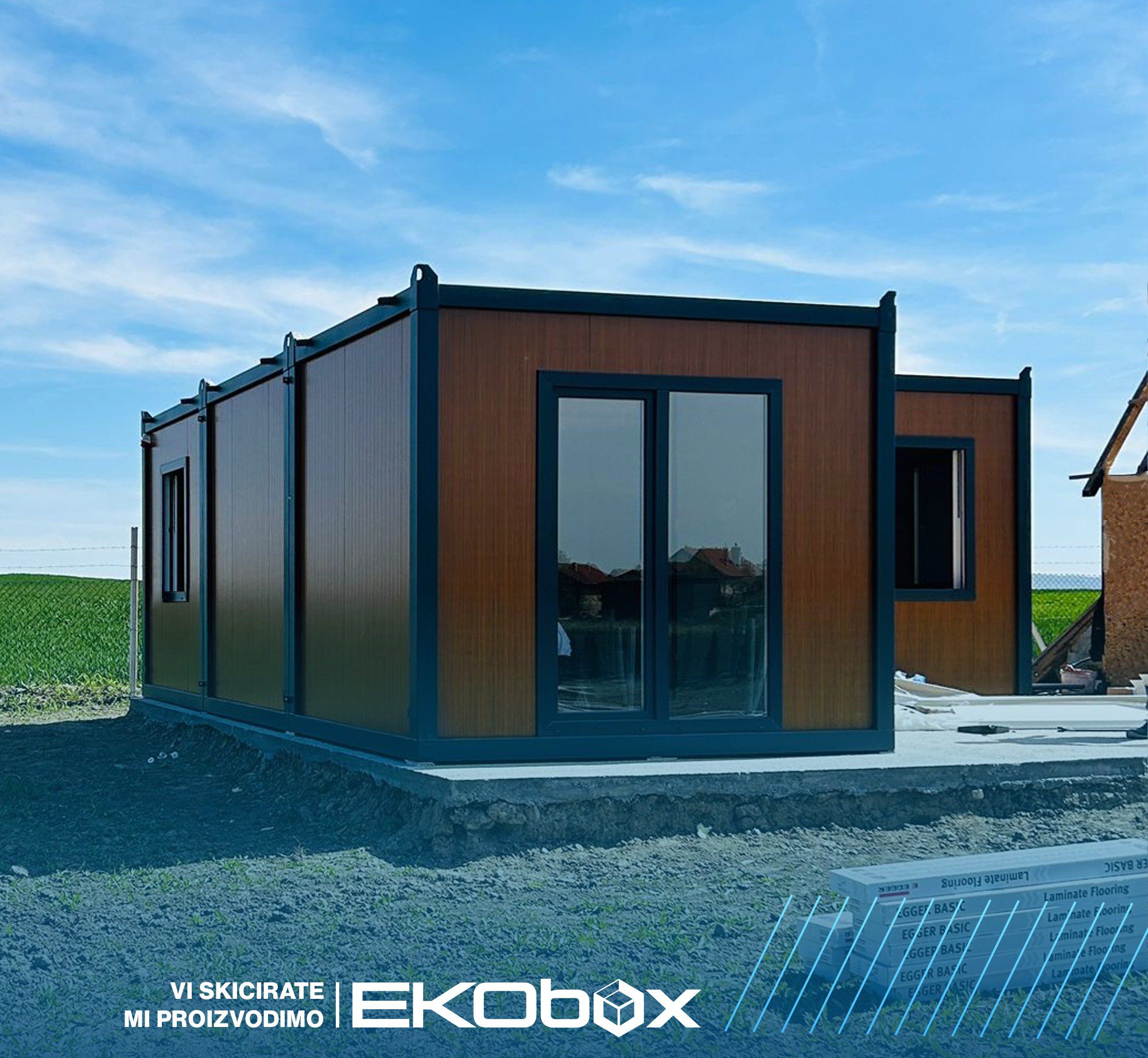 Dvostruki EKObox tiny house kontejner s drvenom oplatom.